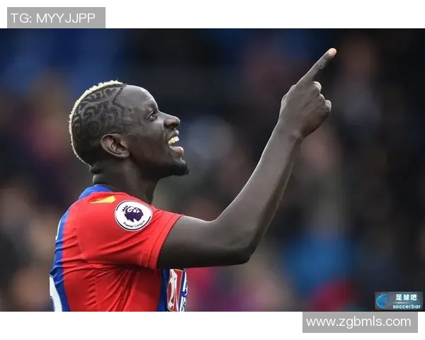 足球明星怒吼瞬间展现激情与力量的震撼图片合集